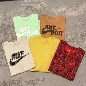 Men’s Nike shirts